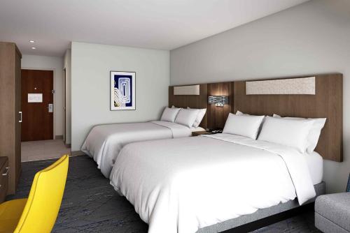 Holiday Inn Express & Suites - Hollister, an IHG Hotel