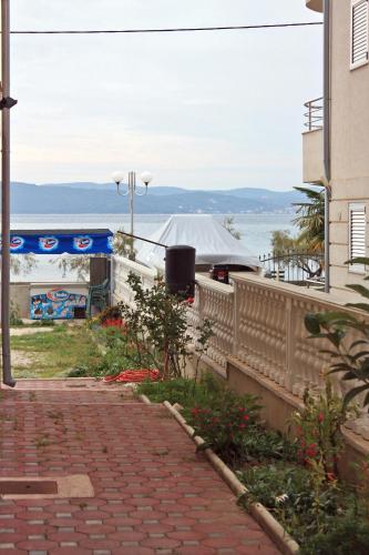 Apartments by the sea Bibinje Zadar - 5780 - image 3