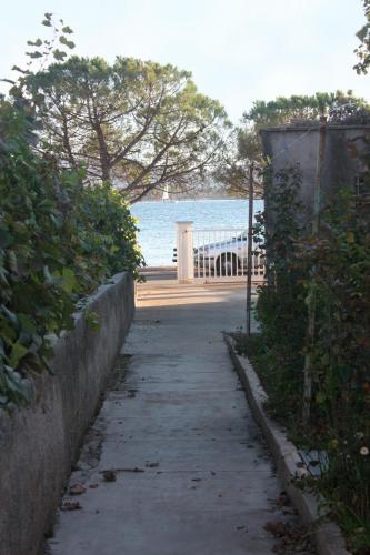 Apartments by the sea Turanj Biograd - 5740 - image 7