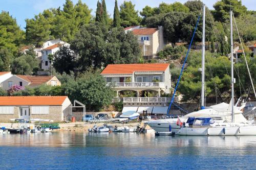 Apartments and rooms by the sea Lumbarda, Korcula - 4442 Korcula