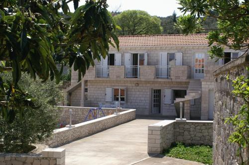  Studio Lumbarda 4412a in Lumbarda