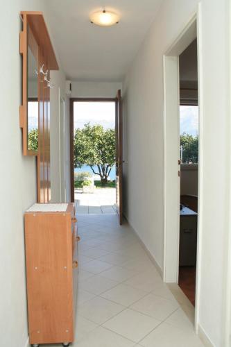 Apartments by the sea Zrnovska Banja Korcula - 4363 - image 8