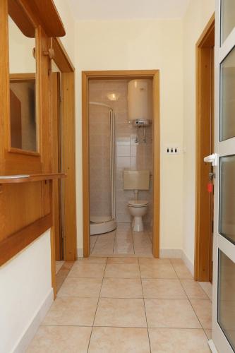 Apartments with a parking space Lumbarda Korcula - 4471 - image 5