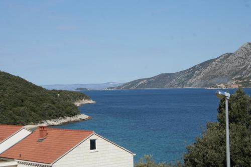 Studio with Terrace and Sea View image 2