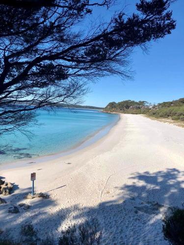 The Husky House or The Husky Studio Suite stayinjervisbay com Jervis Bay