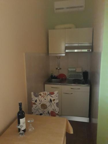 Studio with Terrace image 5