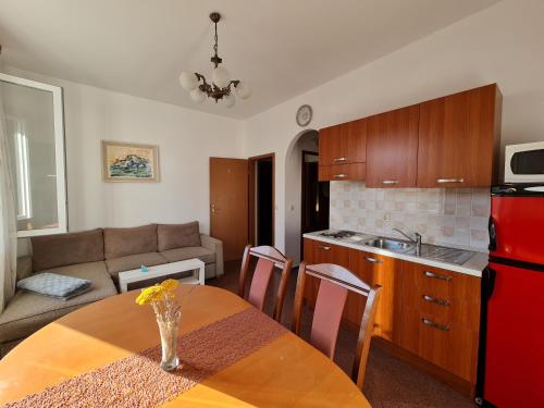 مطبخ, Apartments with parking spaces Orebic, Peljesac - 4500 in Orebic