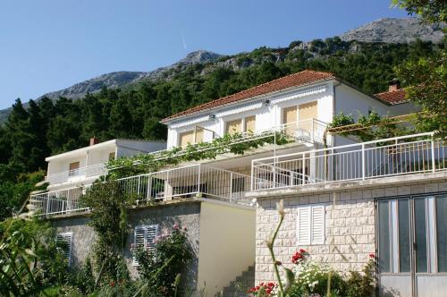  Apartments by the sea Kuciste - Perna, Peljesac - 4544 in Kučište