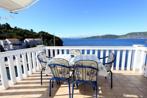 Apartments by the sea Racisce Korcula - 4360 - image 5
