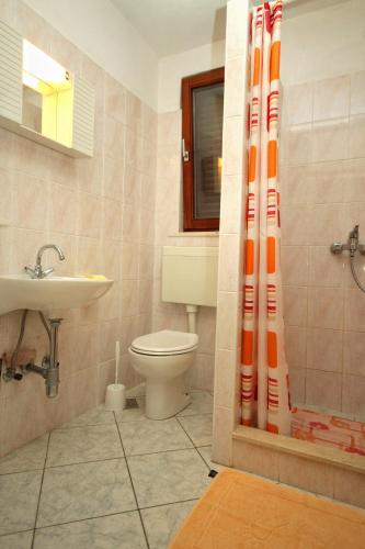 Apartments by the sea Tri Zala Korcula - 4334 - image 3