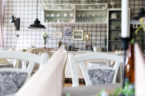 Hotell Aina in ชานเมืองซุนด์สวาลล์