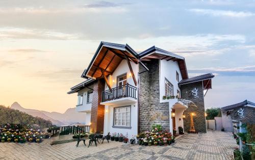Exterior view, C I Residence in Nuwara Eliya