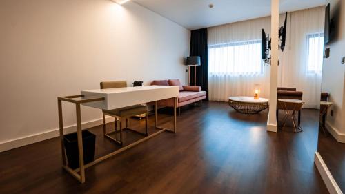 Hills Hotel Lisboa - main image