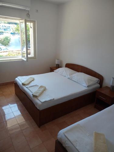 Apartments by the sea Cove Vela Prapratna (Peljesac) - 4515 - image 4