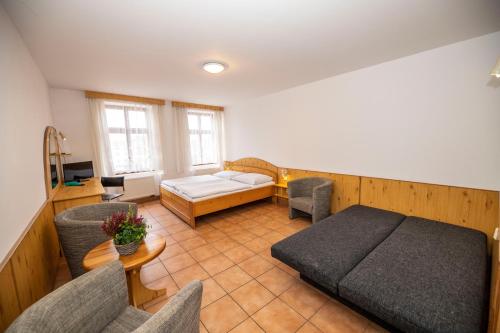 Hotel Praha Room Type - Quadruple Room with Bathroom