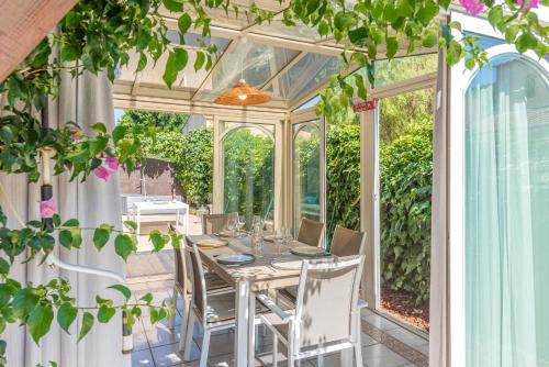 MAISON COSY avec petite piscine - Location, gîte - Six-Fours-les-Plages