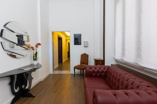 SPA Apartment Via Barberini, Rome (photo 10)