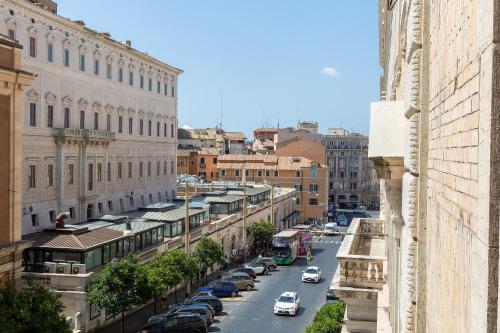 SPA Apartment Via Barberini - image 8