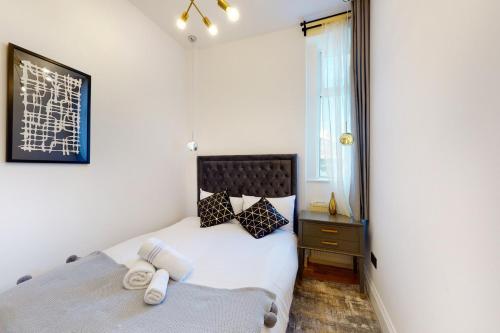 Modern 2 Bedroom Flat In Maida Vale, Regents Park, London
