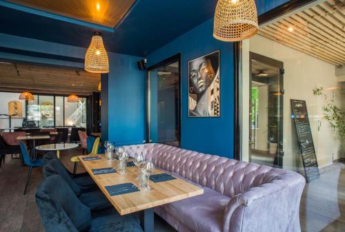 Ресторан, Paris Saint Cloud Hotel in Сан-Клюд