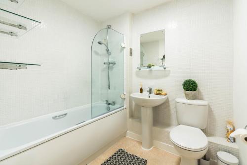 Direct Tube Links to Central London , Walk to Station one bedroom flat in Greater London, ID required, Londýn (fotografie 6)