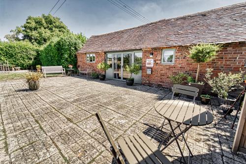 Guest Homes - Snodsbury Barn - Upton Snodsbury