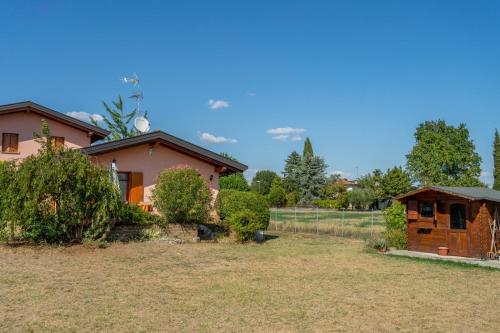  da Dede Cozy Apt with Terrace and Private parking! in Gonàrs