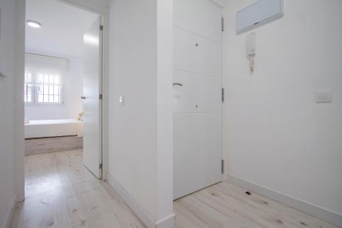 Superior Apartment image 7