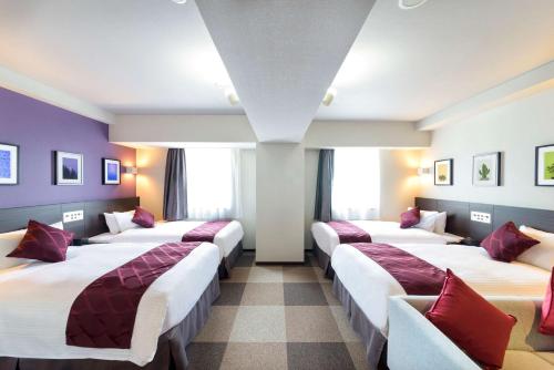 Best Western Plus Hotel Fino Chitose Room Type - Executive Room with Four Single Beds