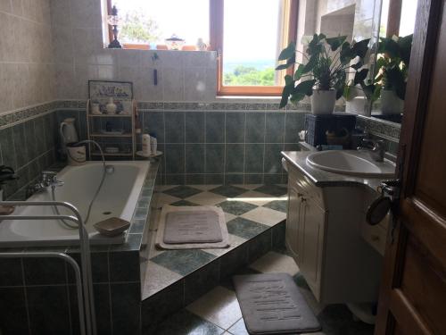 LA MAISON D'IVONA in L'Arbresle