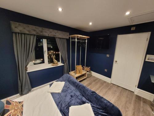 The Waterside Bar Rooms & Restaurant, Manchester (photo 8)