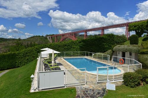 Dārzs, Logis Hotel Beau Site in Ruynes-en-Margeride