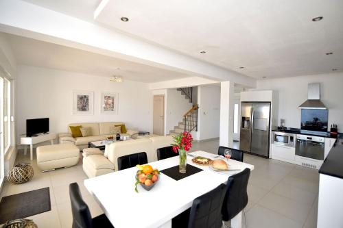 Iekārtas, Luxury Villa Fig with pool and Jacuzzi near Dubrovnik in Ivanica