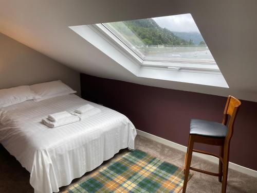 The Shore House - image 5