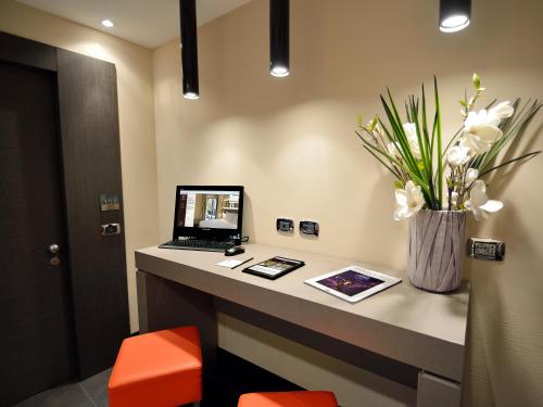 Quirinale Luxury Rooms - image 10