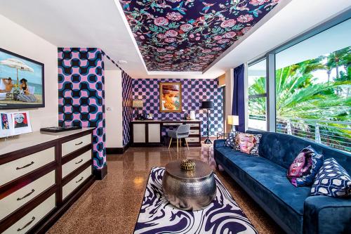 Artist Collection Poolside Cabana Suite