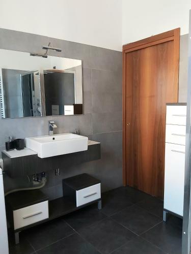 Bathroom, Casa tra storia e prosecco in Giavera