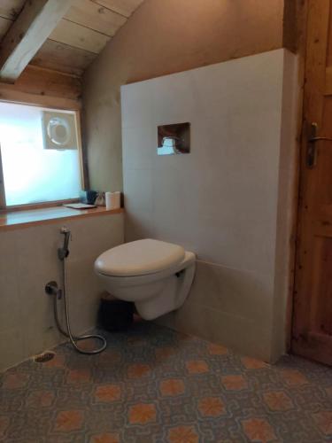 Kudrat - A Boutique Homestay- Tirthan Valley, Banjār (foto 6)