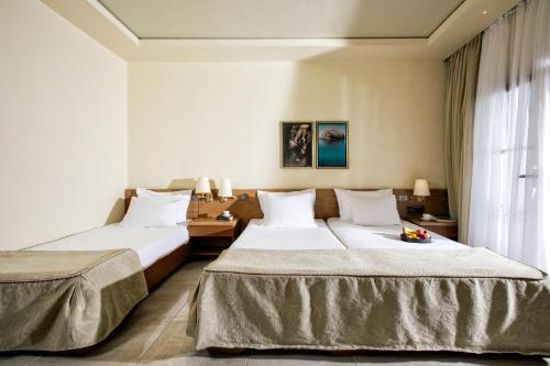 Possidi Holidays Resort & Suite Hotel - image 2