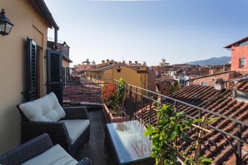 Junior Suite with Balcony