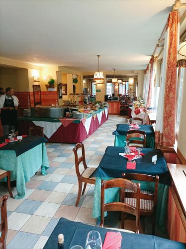 IHR Hotel Villa Emma - image 13