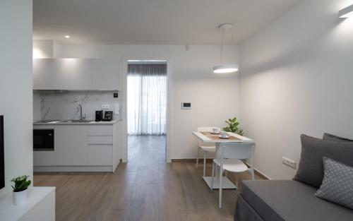 Athens Hill Luxury Apartments, Ateny (zdjęcie 3)