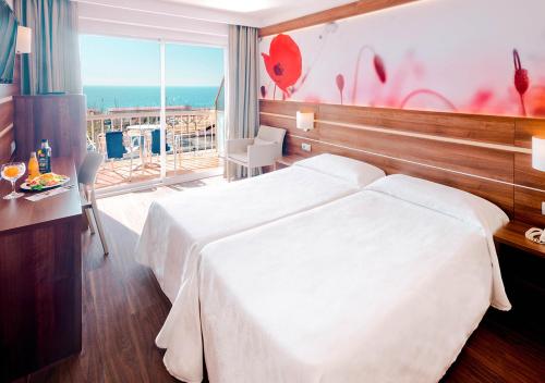 فندق فولجا (Hotel Volga) in Calella