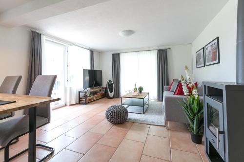  Spirit Apartments - XXL-Apt mit Balkon und Seesicht, Pension in Brienz