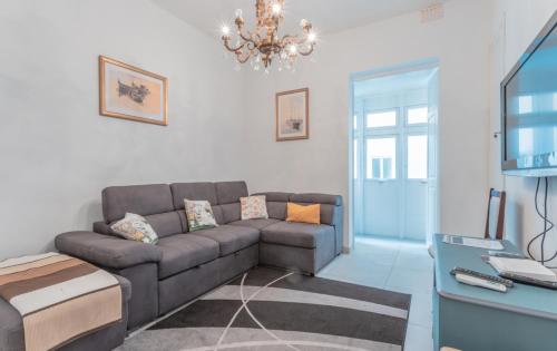 Blue Waves Apartment with Maltese Balcony, Valletta (zdjęcie 5)