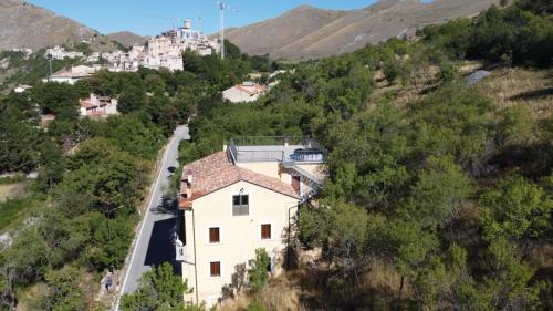  B&B Nonno Severino, Pension in Santo Stefano di Sessanio bei San Pio delle Camere