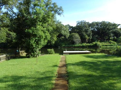 The Reel Bayou Cottage - image 10