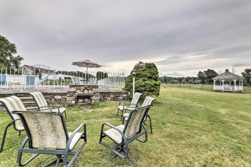 Charming Farmhouse with Pool and Fishing Pond! in Bolton, USA