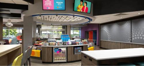 餐廳, 希爾頓歡朋酒店 曼特卡 (Tru by Hilton Manteca) in 曼提加