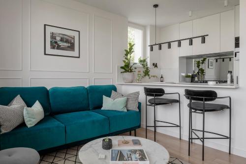 Stylowy apartament przy metrze, Warszawa
